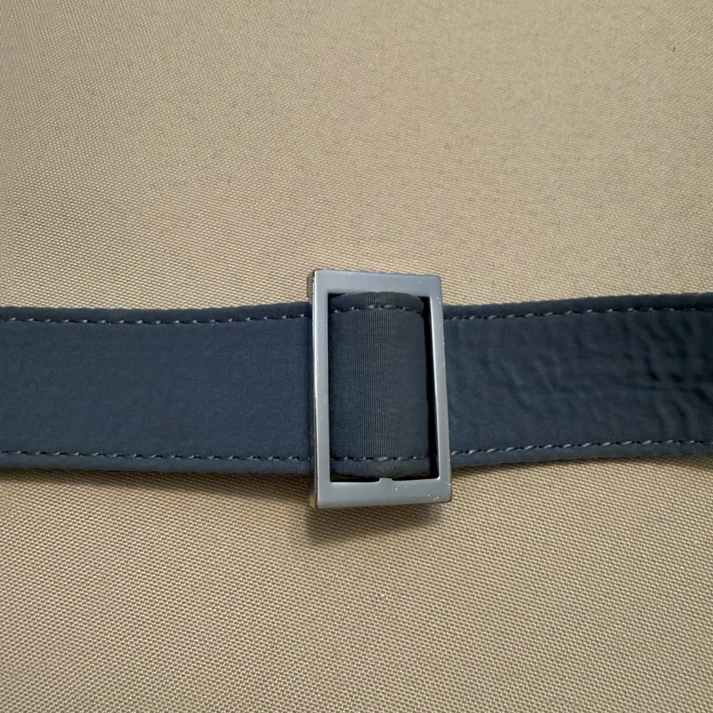 Vera Bradley Microfiber Crossbody Bag Gray - Picture 10 of 16